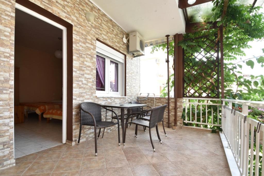 Apartmán Garbis Μπακάλης Θεοχάρης Leptokaria Exteriér fotografie